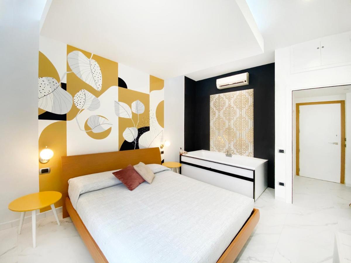 Lucenova Suite Guest-House 칼리아리 외부 사진