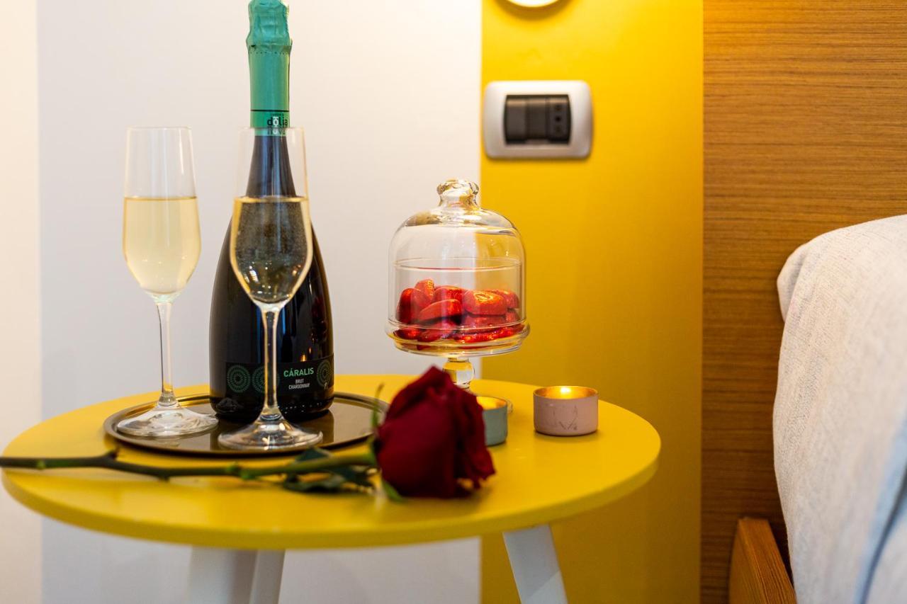 Lucenova Suite Guest-House 칼리아리 외부 사진