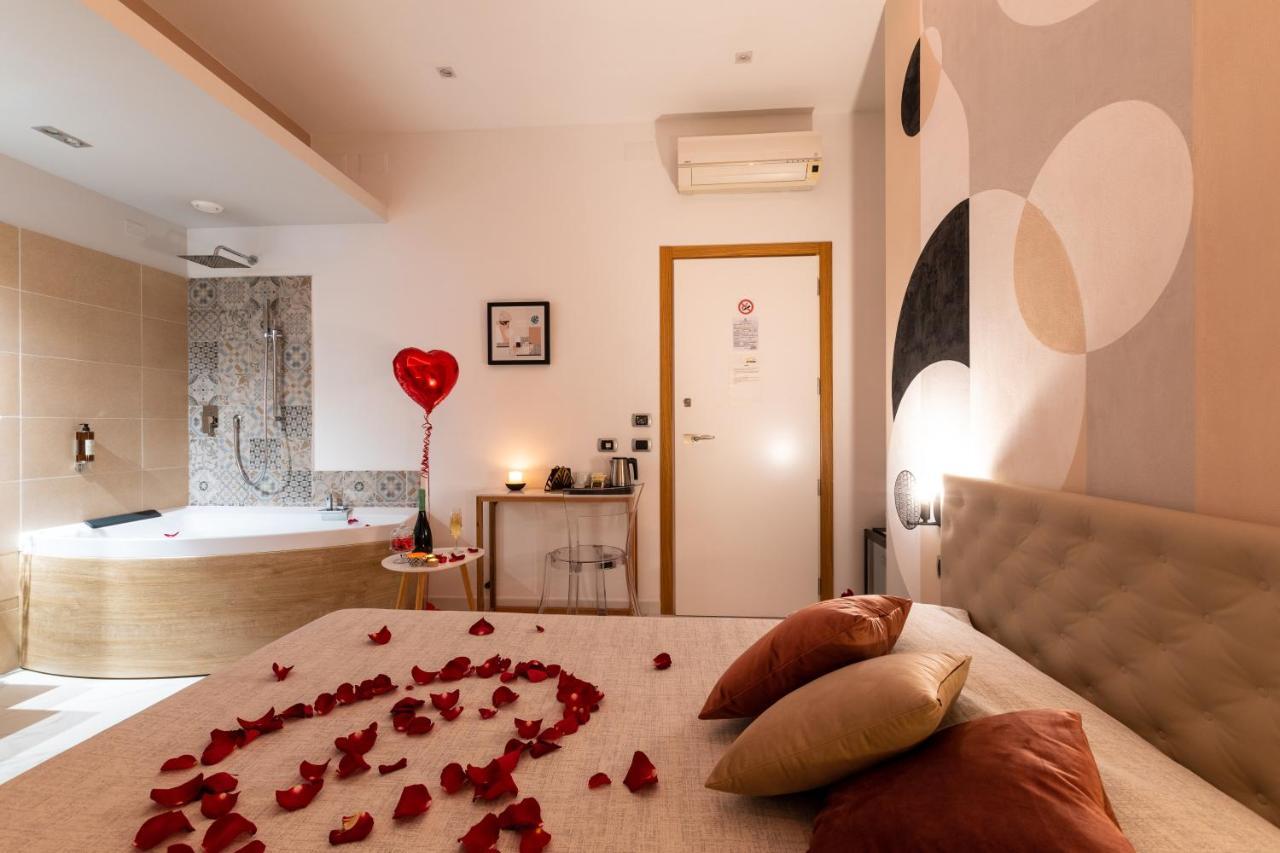 Lucenova Suite Guest-House 칼리아리 외부 사진